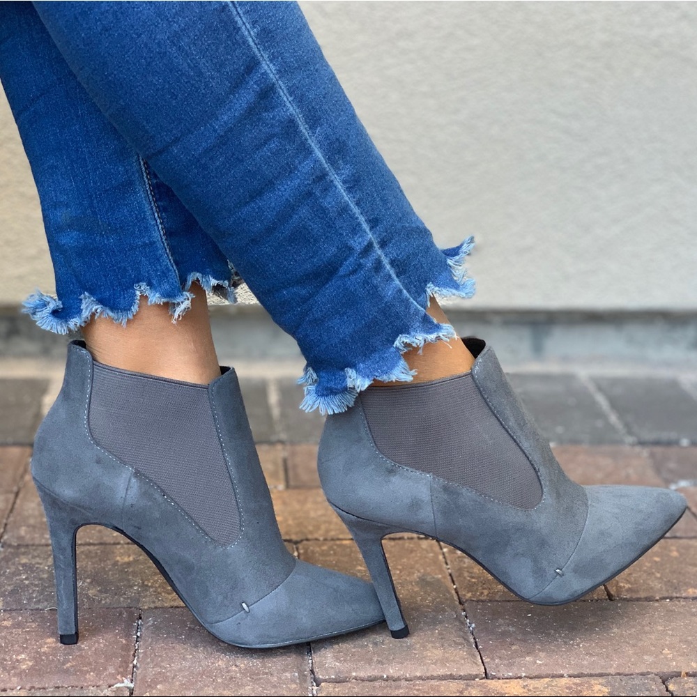 Distressed Pointy Toe Stiletto Heel Ankle Bootie - Picture 2 of 8